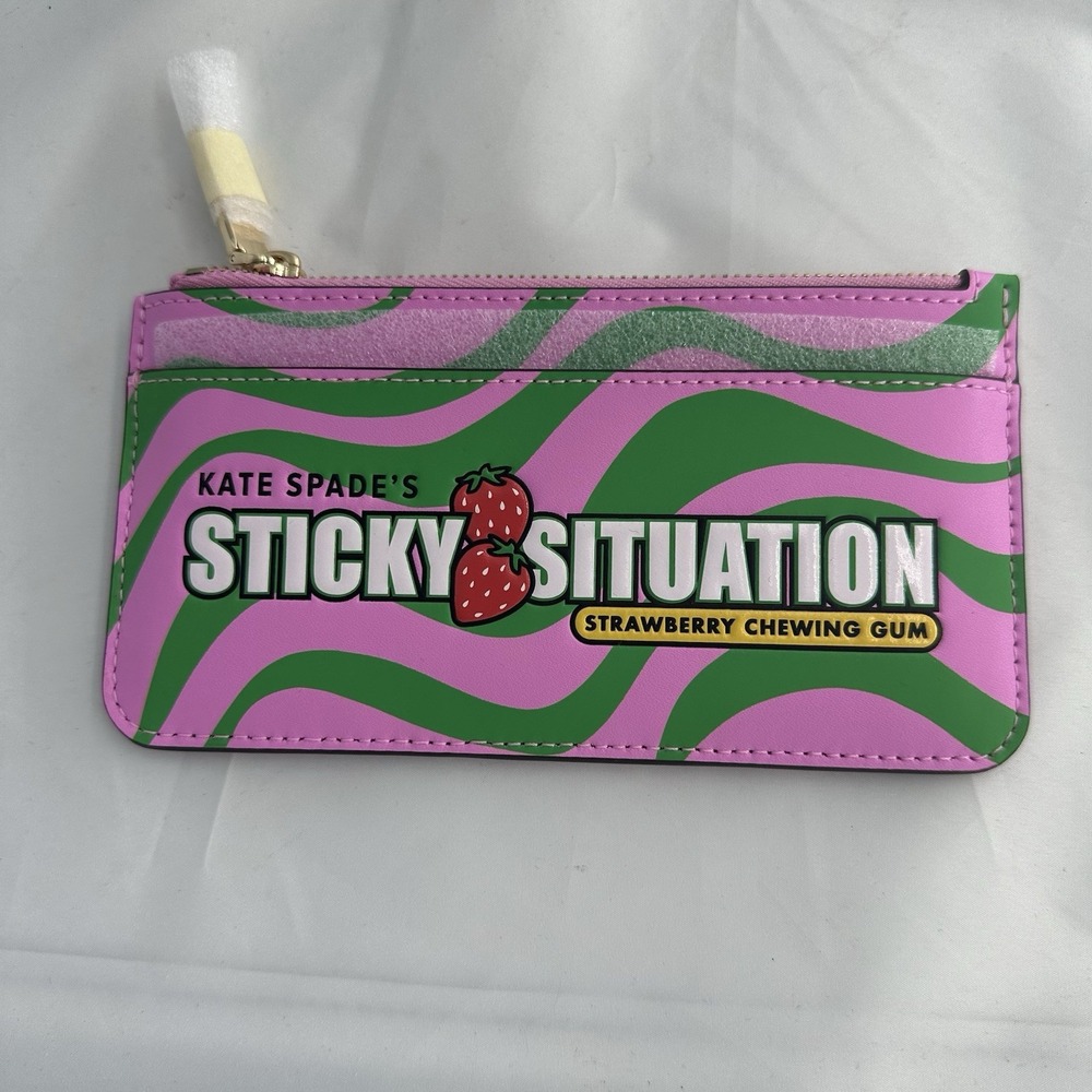 Kate Spade Sticky Situation 3D Bubblegum Treat Yourself Card Wallet NEW